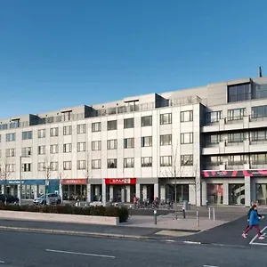 Refurbished Ensuite With Shared Kitchen At Montrose In Apartment Dublin